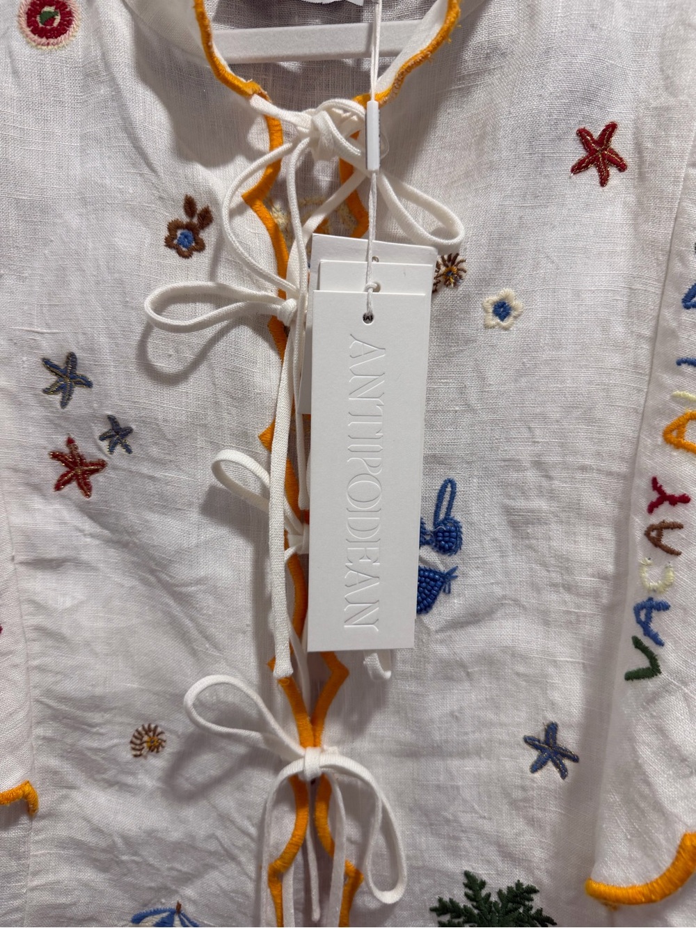Antipodian White Embroidered Tie-Front Summer Top - Yellow Trim - Picture 3 of 4